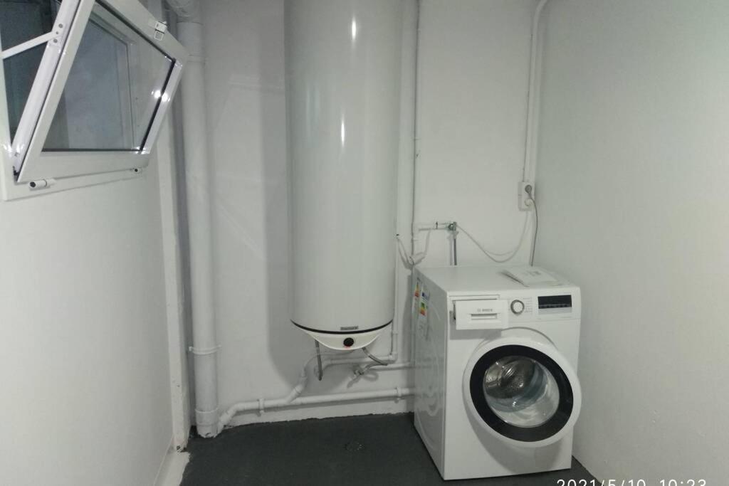 Apartamentos Yeik 101 Мушія Екстер'єр фото